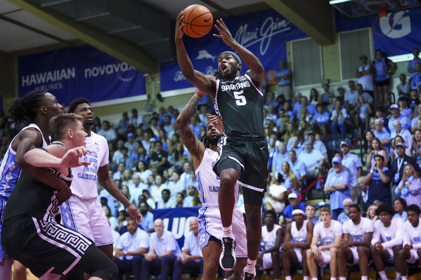 Michigan State holds off No. 12 North Carolina 94-91 in overtime for 3rd at Maui Invitational | iNFOnews.ca Michigan State holds off No. 12 North Carolina 94-91 in overtime for 3rd at Maui Invitational | iNFOnews.ca