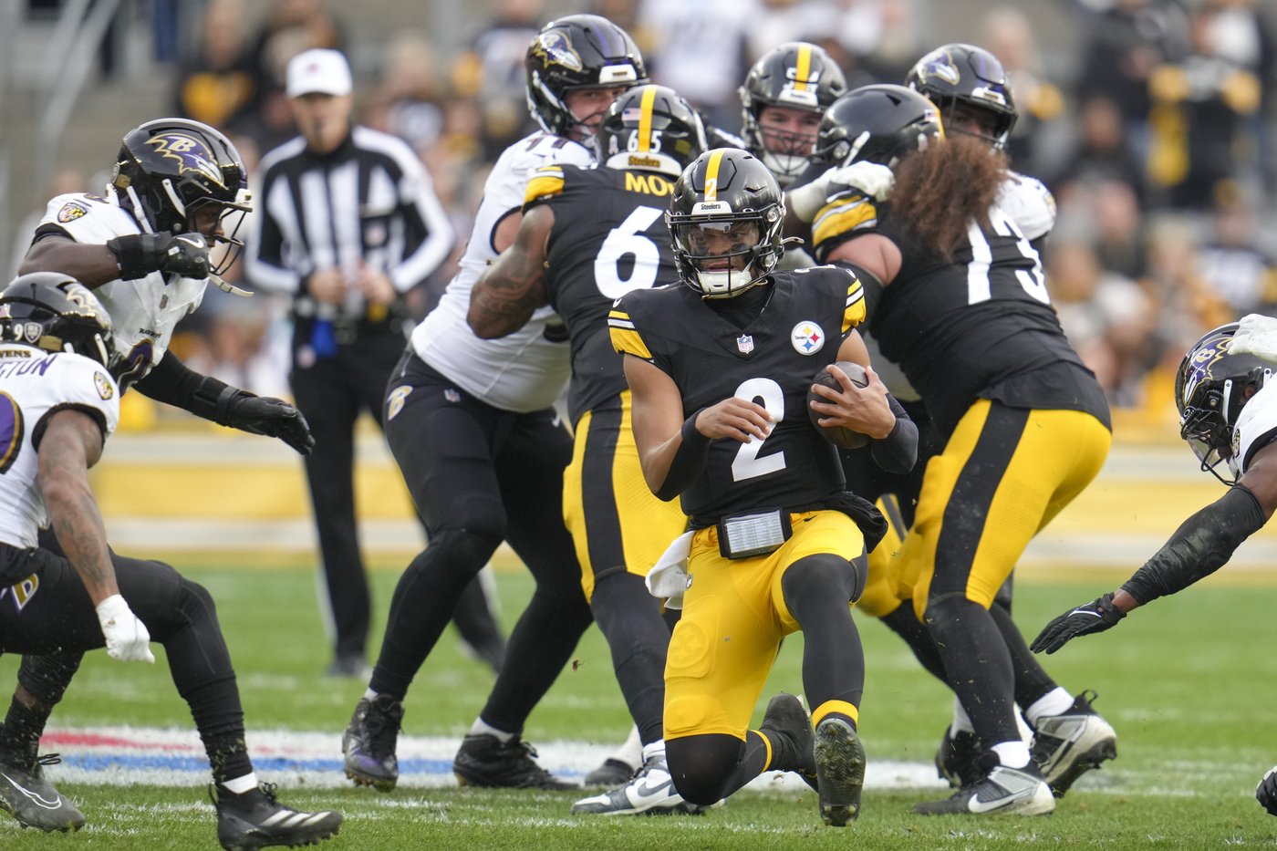 First-place Pittsburgh Steelers are exceeding everyone's expectations - except their own | iNFOnews.ca