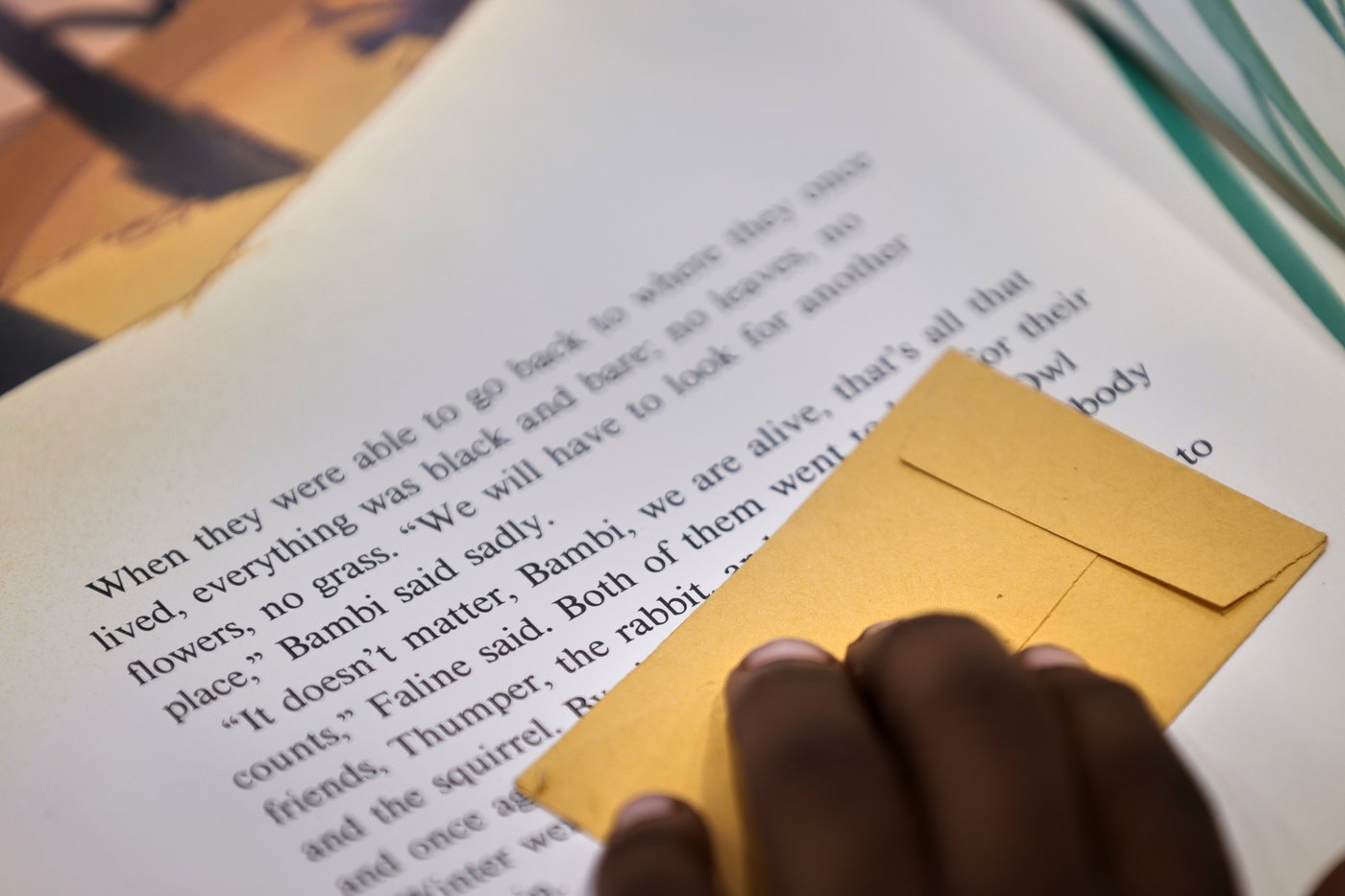 Literacy materials dropped by many schools face new pressure from struggling readers' parents | iNFOnews.ca Literacy materials dropped by many schools face new pressure from struggling readers' parents | iNFOnews.ca