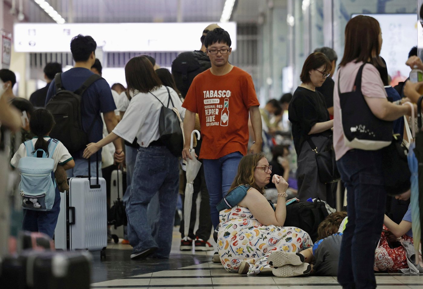 Torrential rains in southern Japan cause flooding, mudslides and travel disruptions | iNFOnews.ca