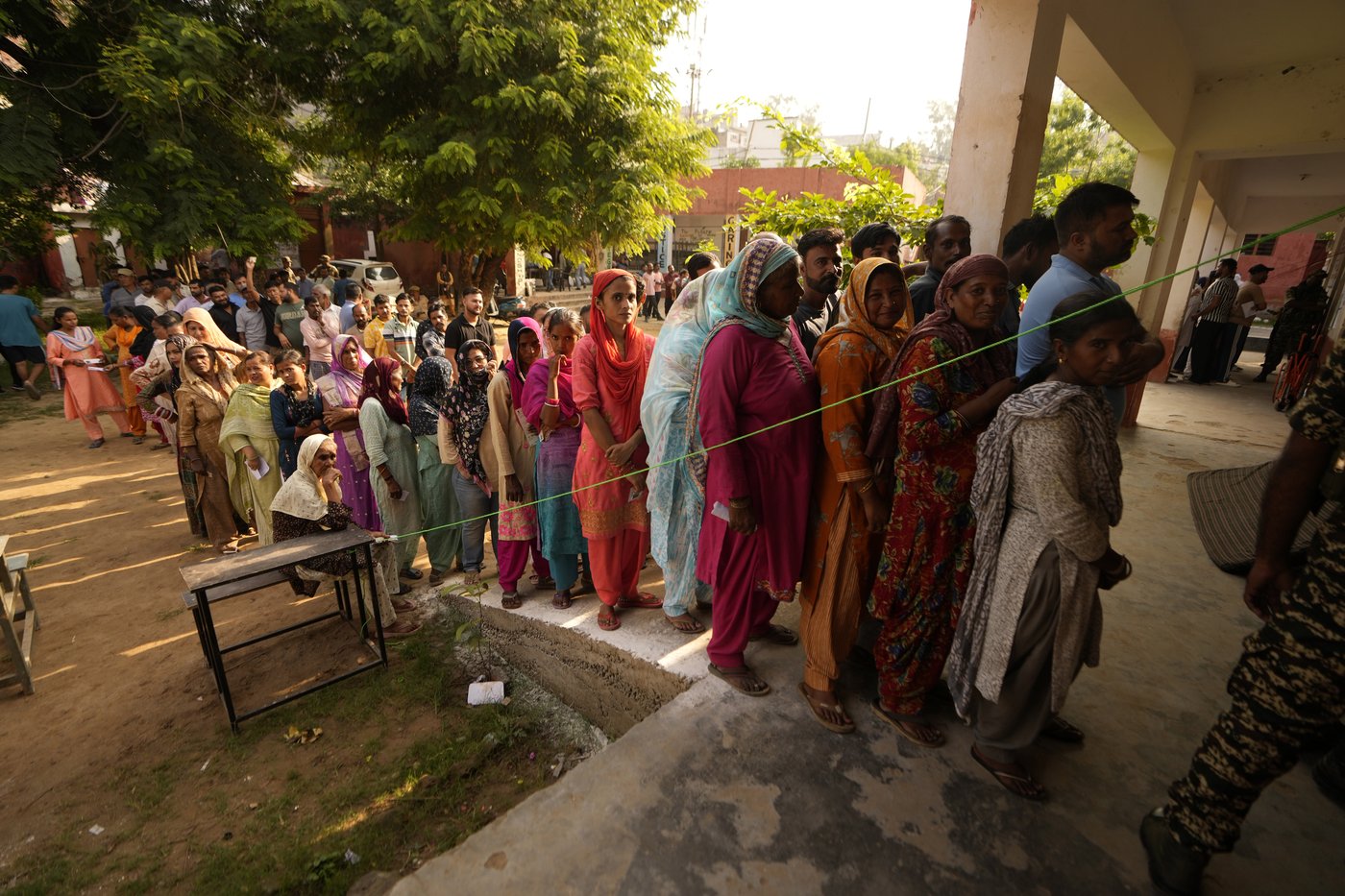 Indian-controlled Kashmir votes in final phase of polls to elect local government | iNFOnews.ca