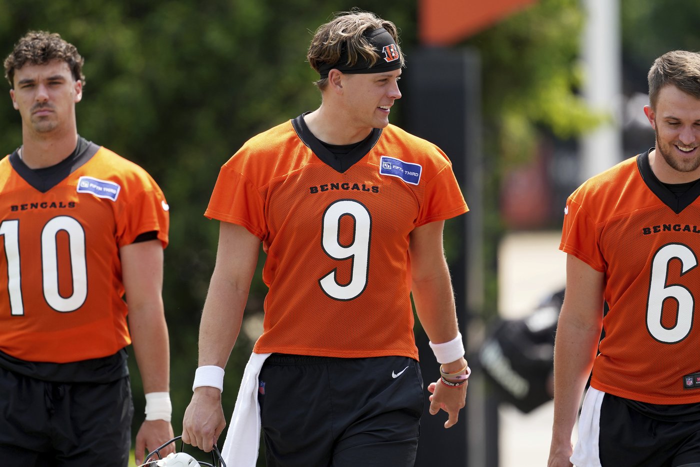 Al Golden's urgency drives Bengals' offseason workouts as defense aims for a turnaround | iNFOnews.ca Al Golden's urgency drives Bengals' offseason workouts as defense aims for a turnaround | iNFOnews.ca