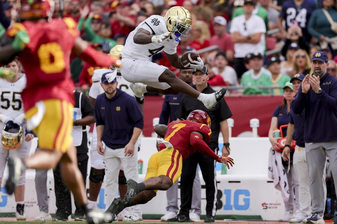College Football Playoff begins new era with No. 3 Notre Dame hosting No. 9 Indiana | iNFOnews.ca College Football Playoff begins new era with No. 3 Notre Dame hosting No. 9 Indiana | iNFOnews.ca