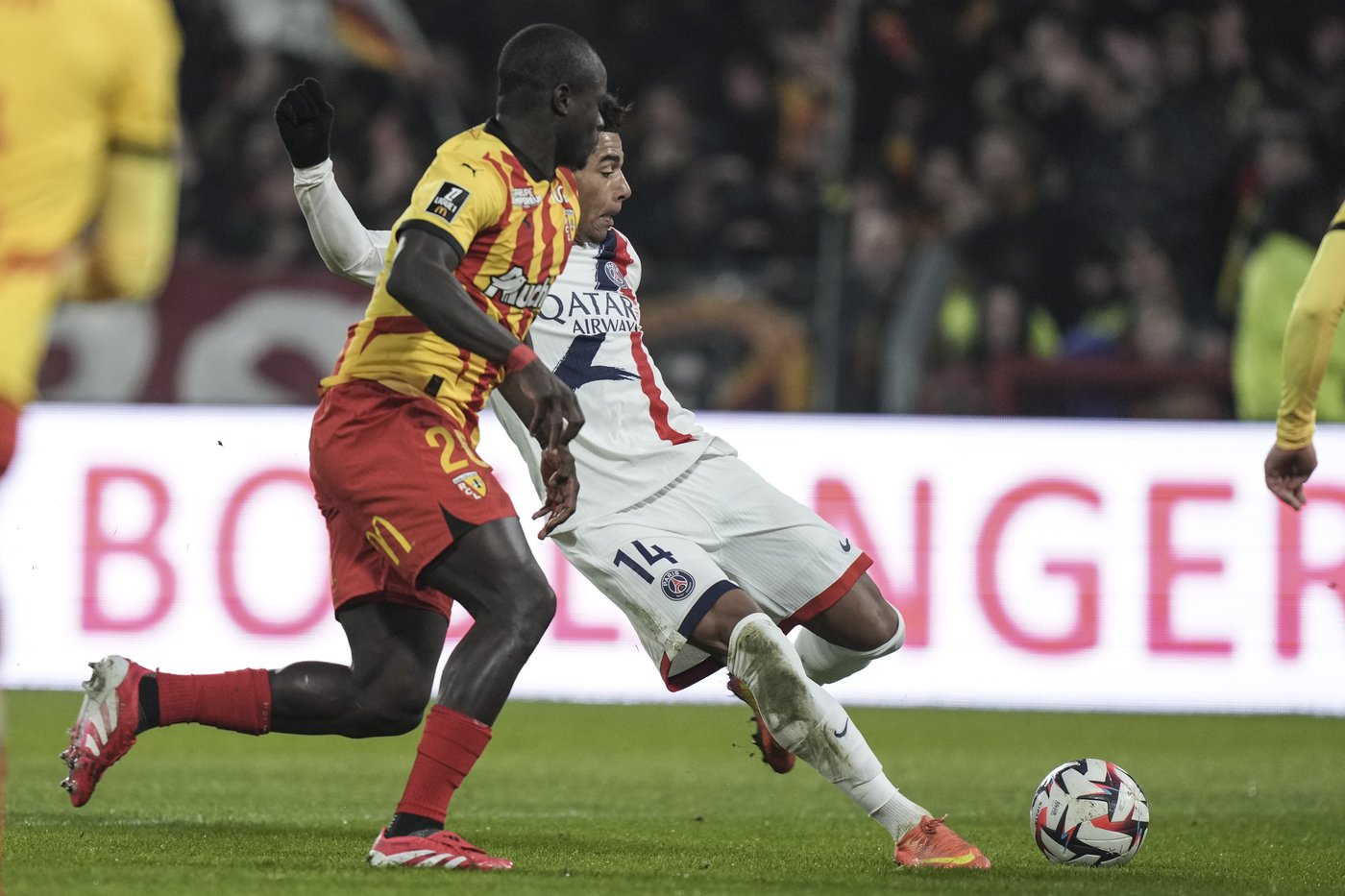 Barcola scores and assists as PSG struggles past Lens with Man City next in crunch match | iNFOnews.ca