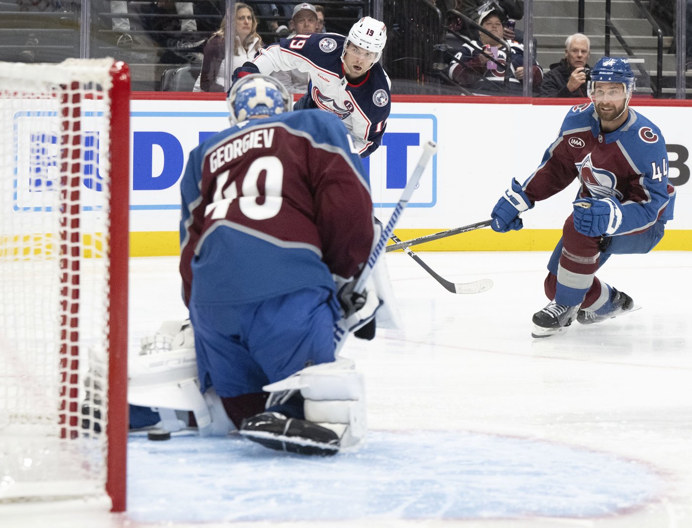 Marchenko, Chinakhov and Monahan each have 3 points as Blue Jackets beat Avalanche 6-4 | iNFOnews.ca
