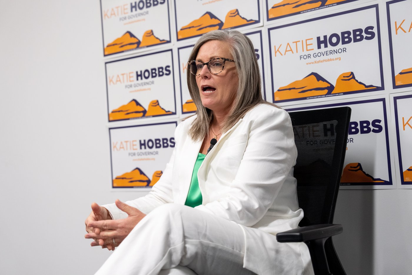 Arizona's Democratic governor launches her reelection bid in the key swing state | iNFOnews.ca