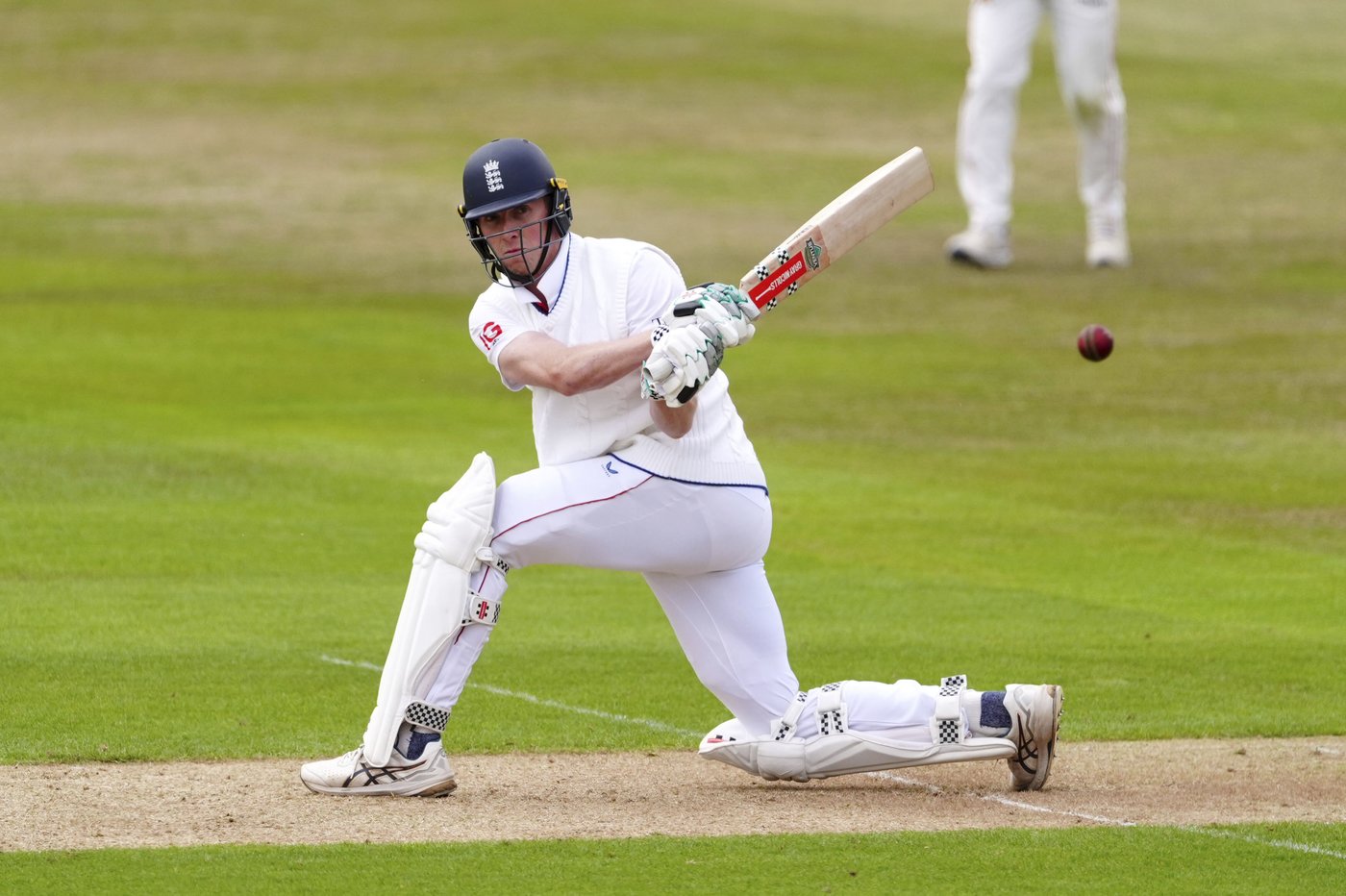 Top three batters hit test centuries as England reaches 498-3 against Zimbabwe | iNFOnews.ca