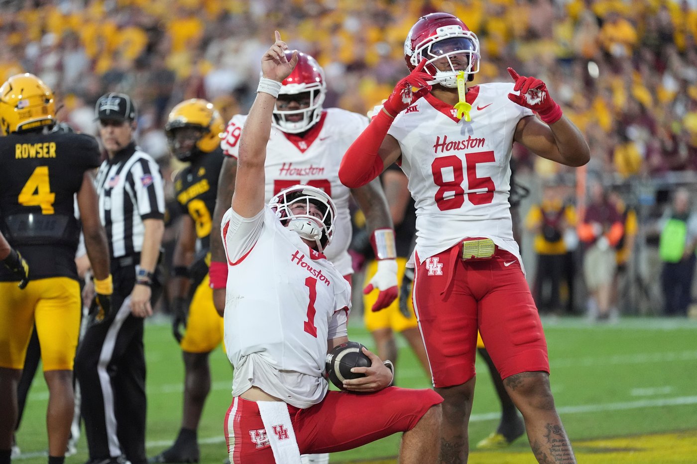 AP Top 25 Extra Points: No. 22 Houston's rise in Big 12 comes with Weigman-led offensive bump | iNFOnews.ca