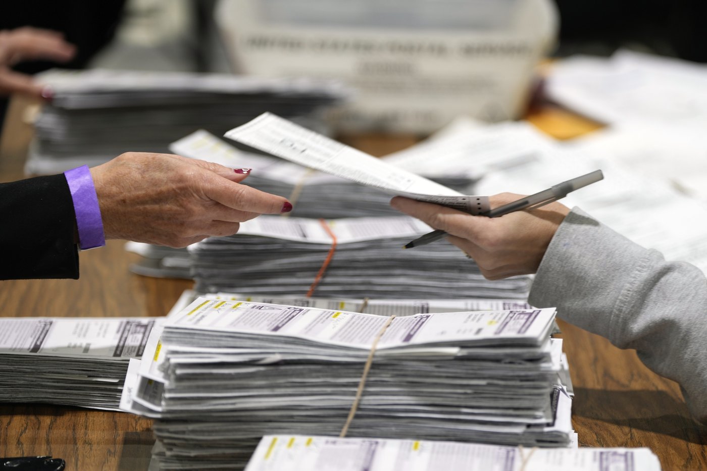 Nearly 200 ballots went uncounted in Wisconsin and officials want to know why | iNFOnews.ca
