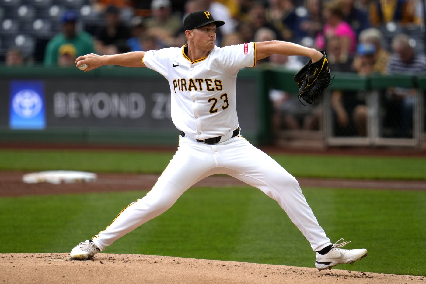 Civale pitches 6 shutout innings, Ortiz has 3 hits in Brewers' 5-2 win over Pirates | iNFOnews.ca Civale pitches 6 shutout innings, Ortiz has 3 hits in Brewers' 5-2 win over Pirates | iNFOnews.ca