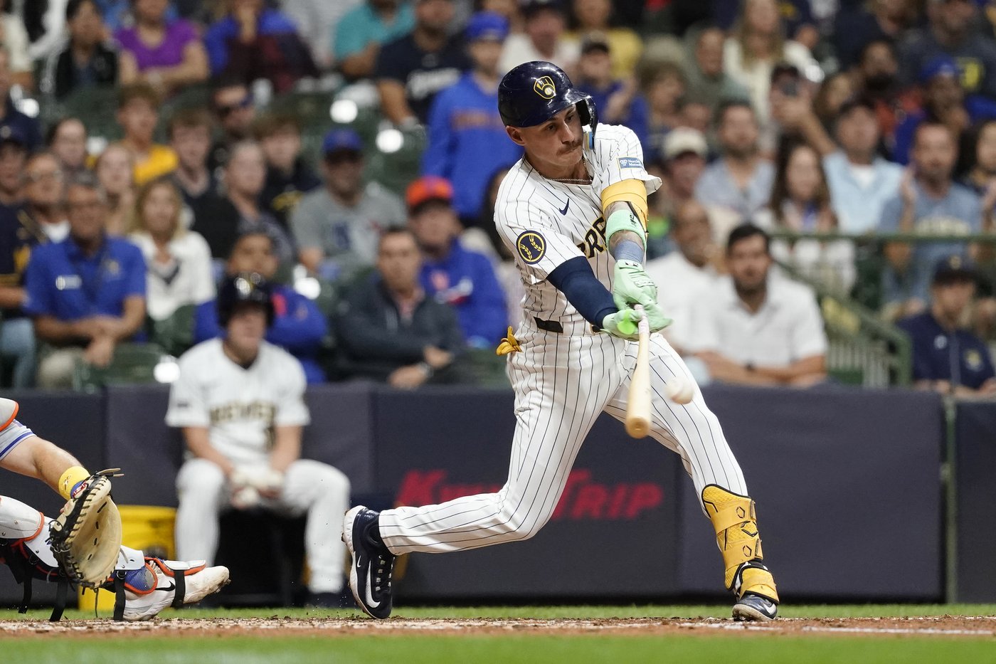 Mets put their playoff hopes in danger by getting just two hits in 6-0 loss to Brewers | iNFOnews.ca Mets put their playoff hopes in danger by getting just two hits in 6-0 loss to Brewers | iNFOnews.ca