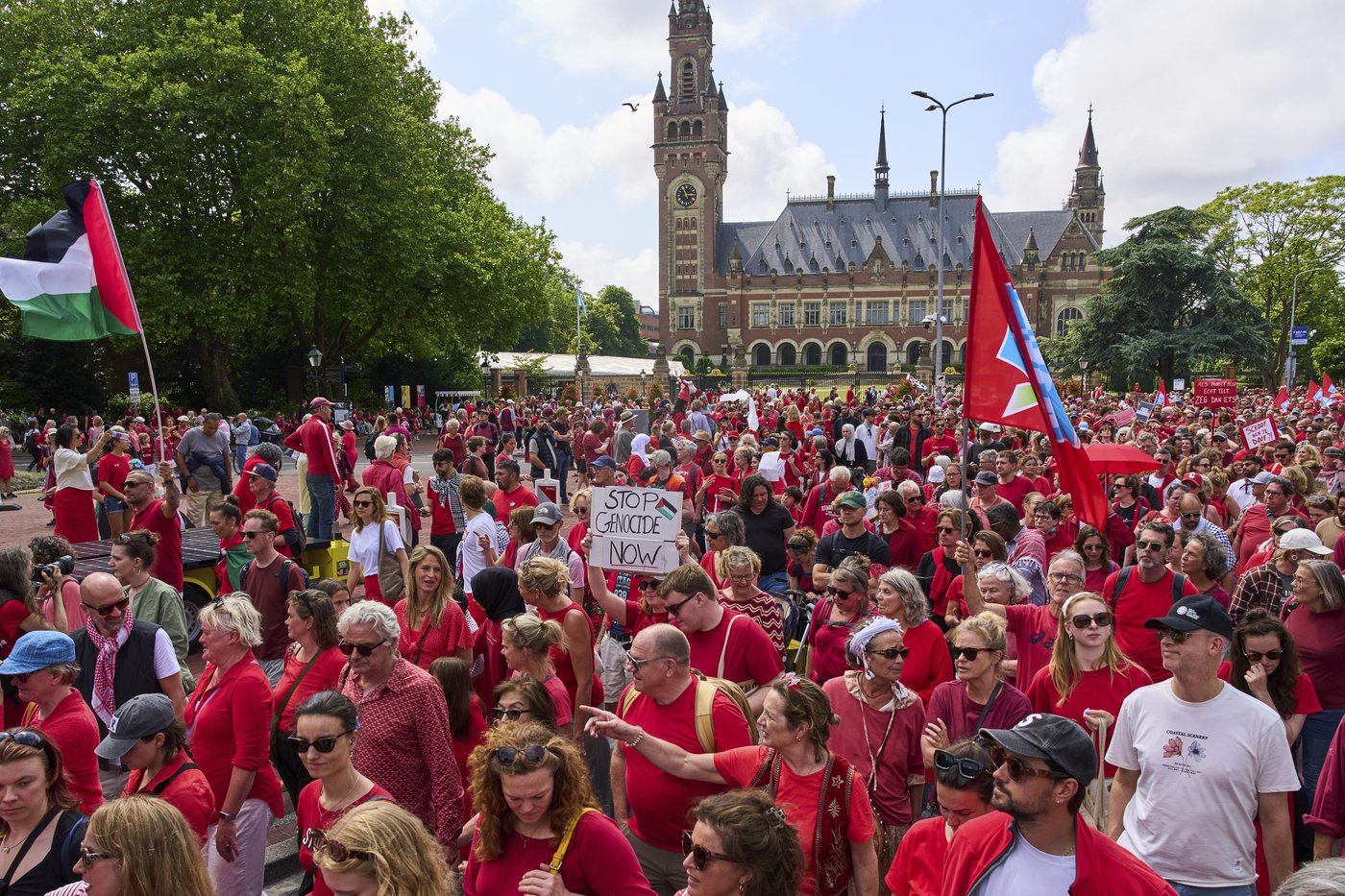 Huge turnout at a second Dutch protest seeking government action against Israel | iNFOnews.ca Huge turnout at a second Dutch protest seeking government action against Israel | iNFOnews.ca