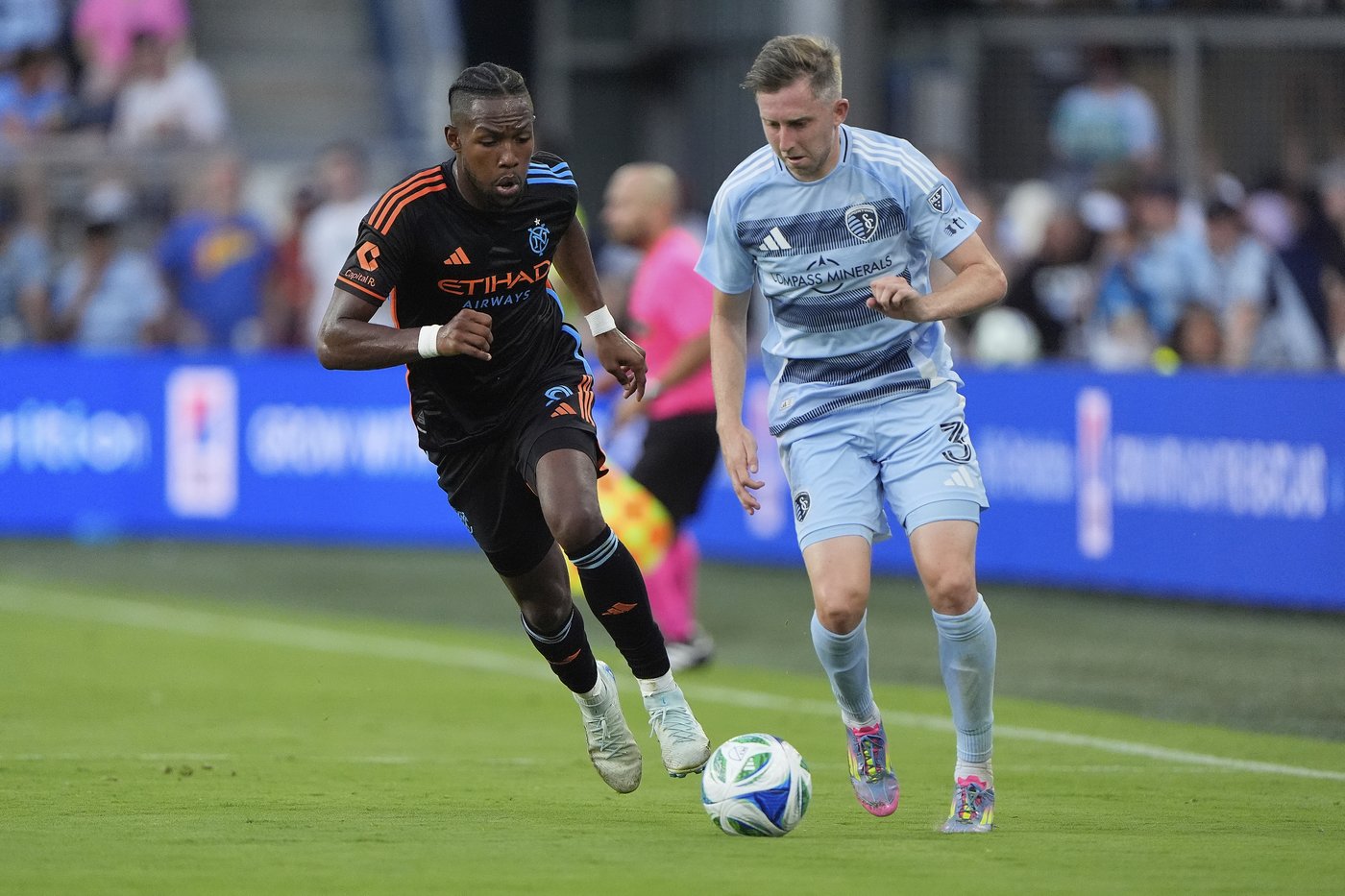 Dániel Sallói scores in 74th minute for Sporting KC in 1-1 tie with NYCFC | iNFOnews.ca Dániel Sallói scores in 74th minute for Sporting KC in 1-1 tie with NYCFC | iNFOnews.ca