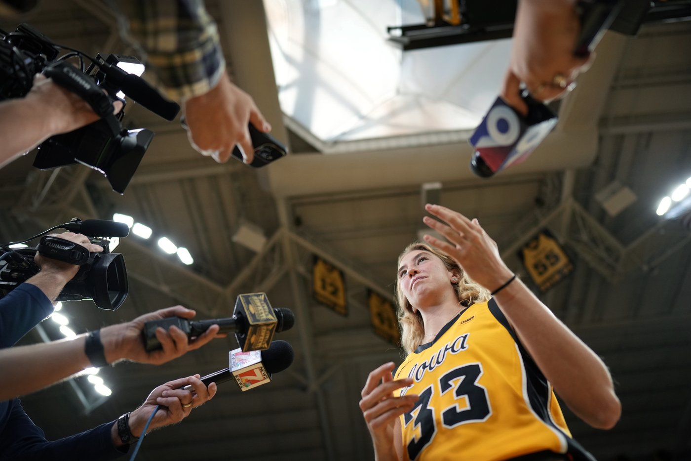 Iowa needed a veteran guard, and Lucy Olsen and her mid-range game was a good fit | iNFOnews.ca Iowa needed a veteran guard, and Lucy Olsen and her mid-range game was a good fit | iNFOnews.ca