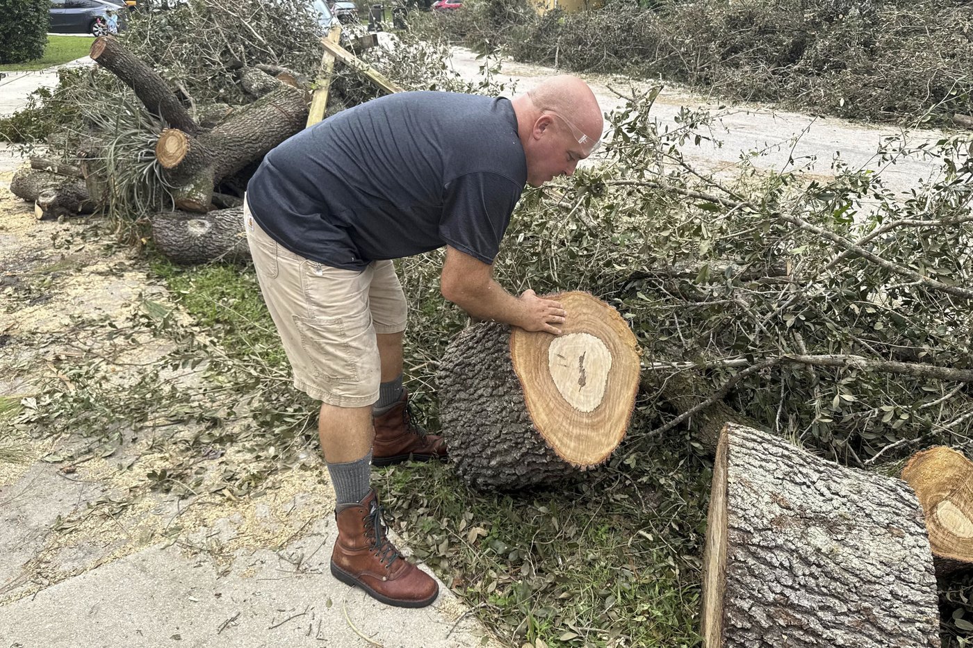 Far from where Hurricane Milton's eye hit, tornadoes wrought unexpected damage | iNFOnews.ca Far from where Hurricane Milton's eye hit, tornadoes wrought unexpected damage | iNFOnews.ca
