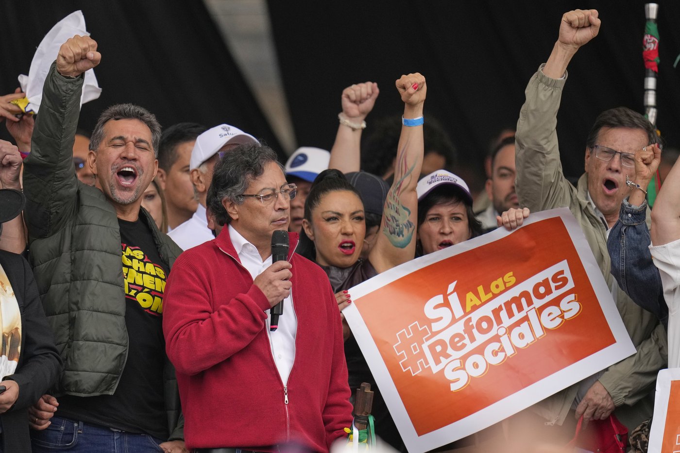 Colombia's president at a rally calls for a special election on labor and health reforms | iNFOnews.ca Colombia's president at a rally calls for a special election on labor and health reforms | iNFOnews.ca