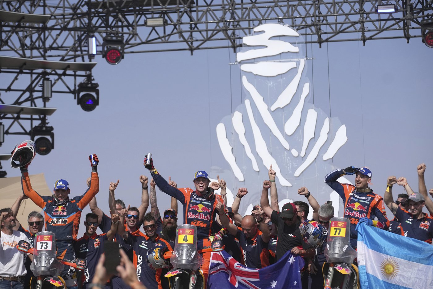 PHOTO COLLECTION: Saudi Arabia Dakar Rally | iNFOnews.ca