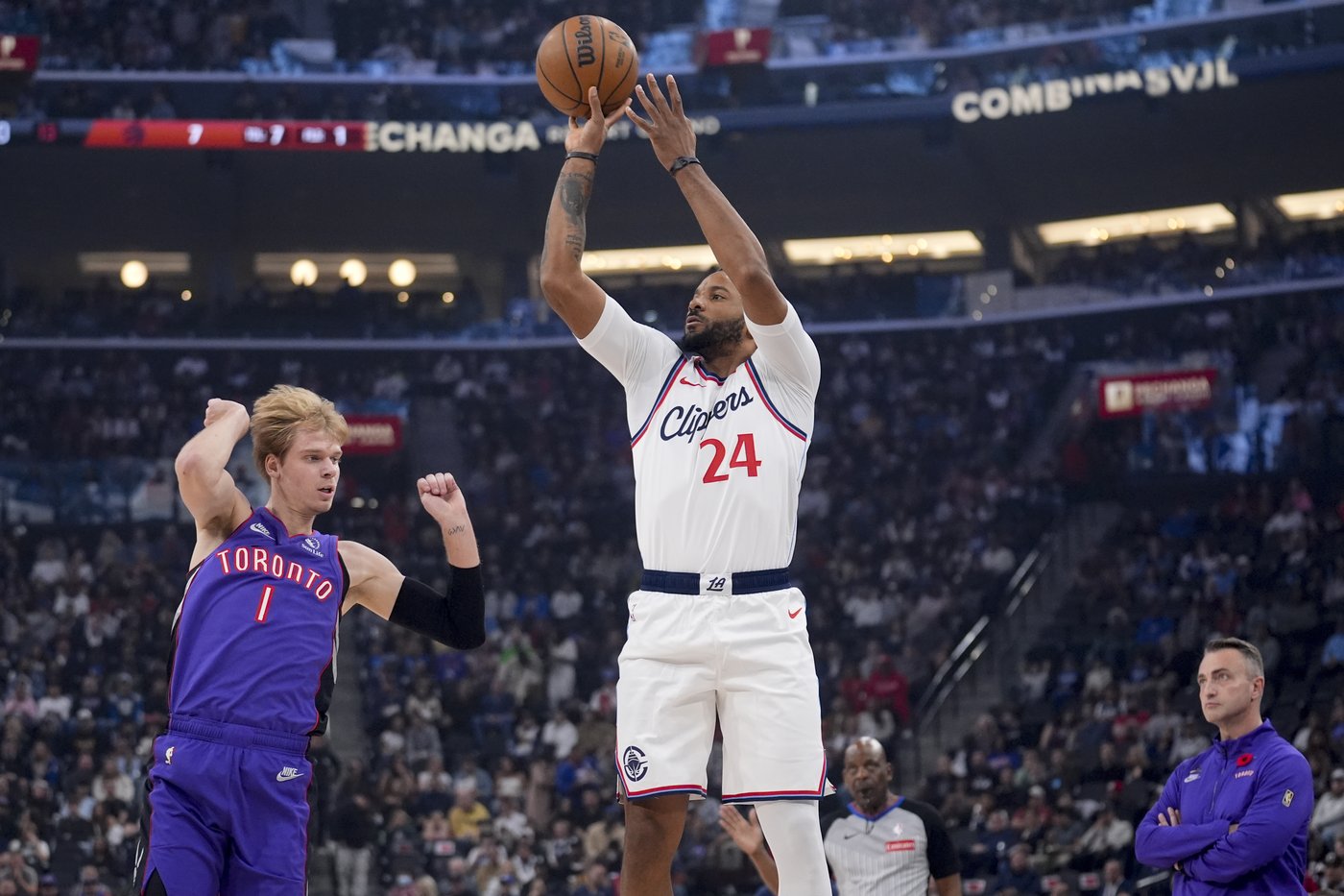 Harden, Powell score 24 points apiece as Clippers edge Raptors 105-103 | iNFOnews.ca Harden, Powell score 24 points apiece as Clippers edge Raptors 105-103 | iNFOnews.ca