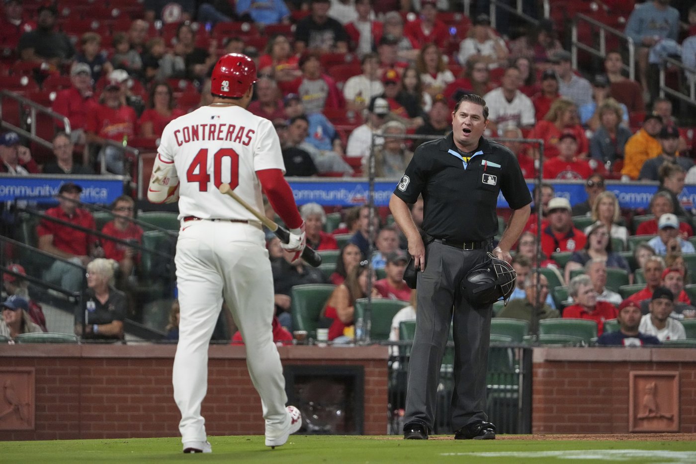Cardinals' Willson Contreras gets 6-game suspension for on-field tirade and plans to appeal | iNFOnews.ca