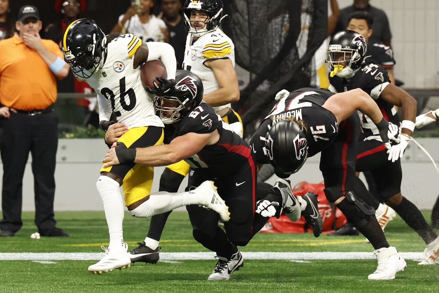 Falcons place center Drew Dalman on injured reserve with ankle issue | iNFOnews.ca