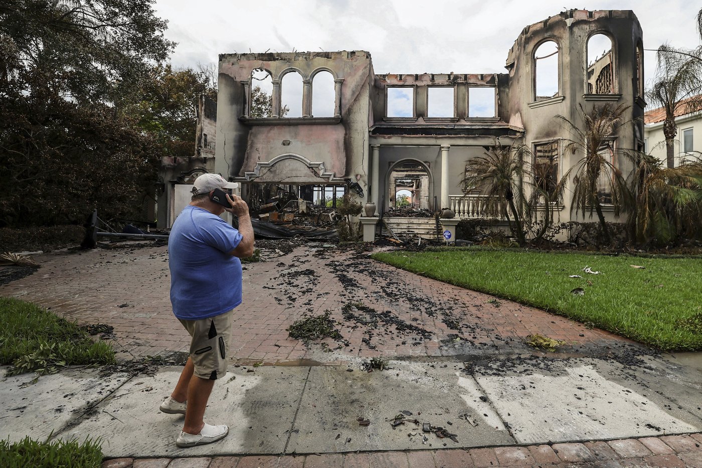 At least 64 dead after Helene's deadly march across the Southeast | iNFOnews.ca