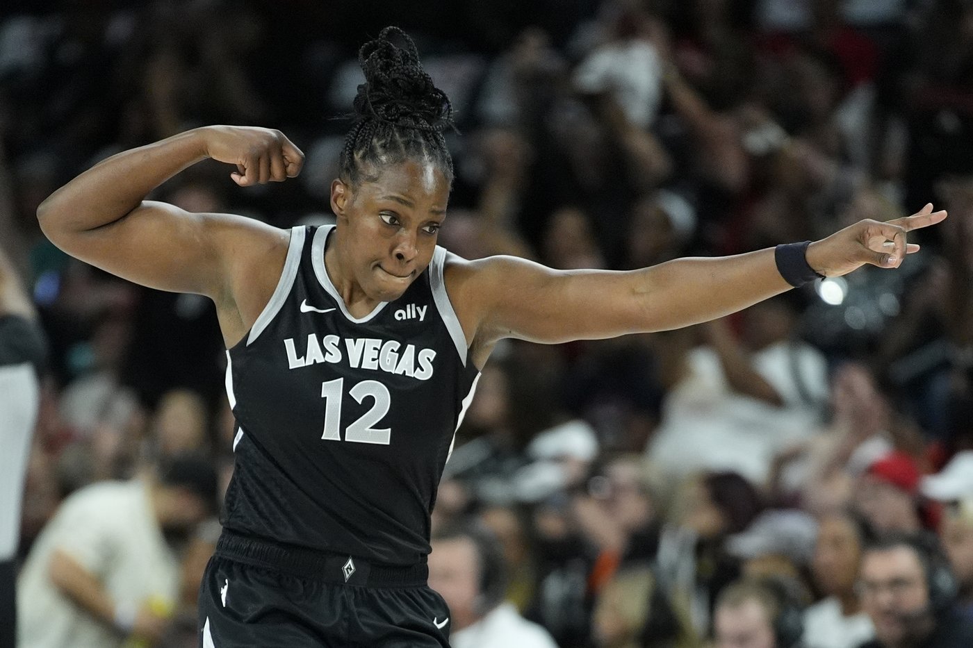 Aces close out Storm 83-76 and will make their sixth consecutive WNBA semifinal appearance | iNFOnews.ca