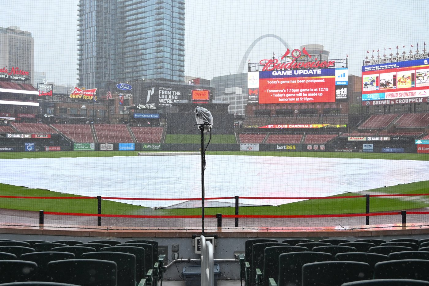 Mets-Cardinals game is postponed by weather, will be made up in Sunday doubleheader | iNFOnews.ca Mets-Cardinals game is postponed by weather, will be made up in Sunday doubleheader | iNFOnews.ca