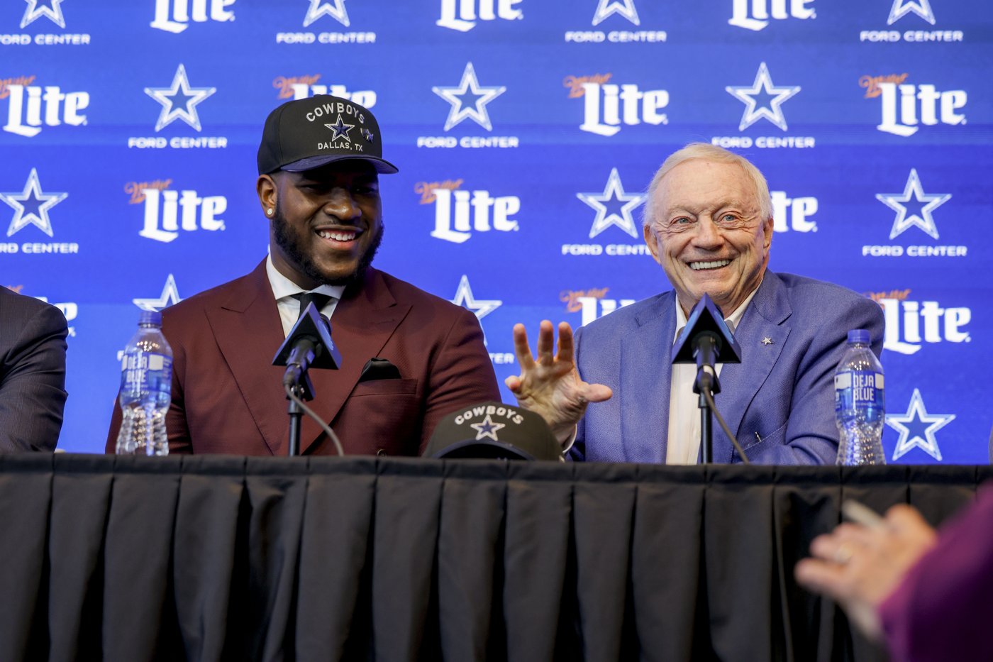 Cowboys believe latest rebuild of offensive line in NFL draft is path to contention | iNFOnews.ca