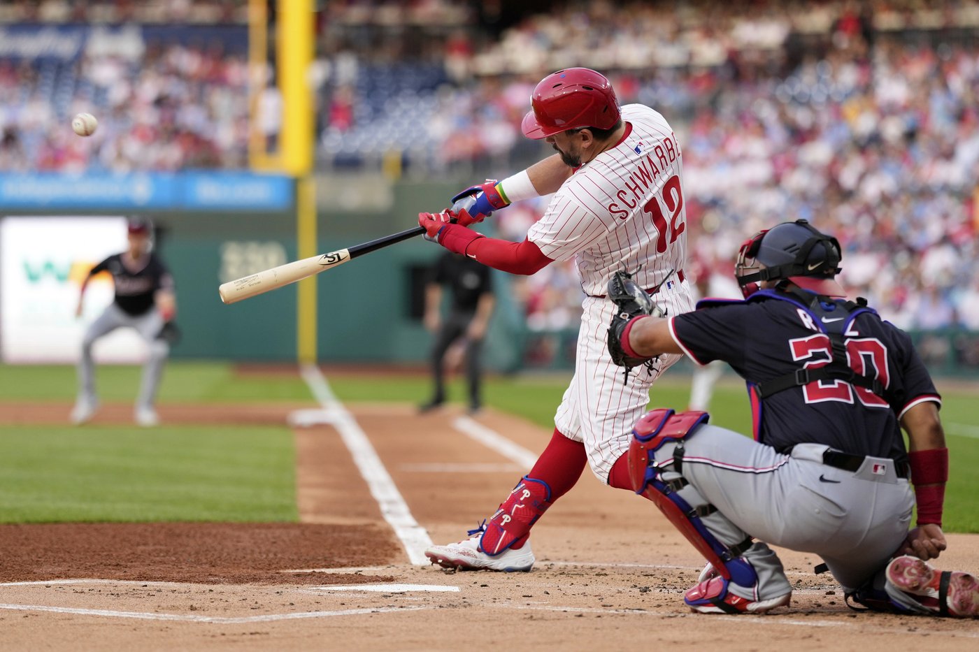 Schwarber's 3-run homer paces Phillies to 4th straight win, 7-2 over Nationals | iNFOnews.ca