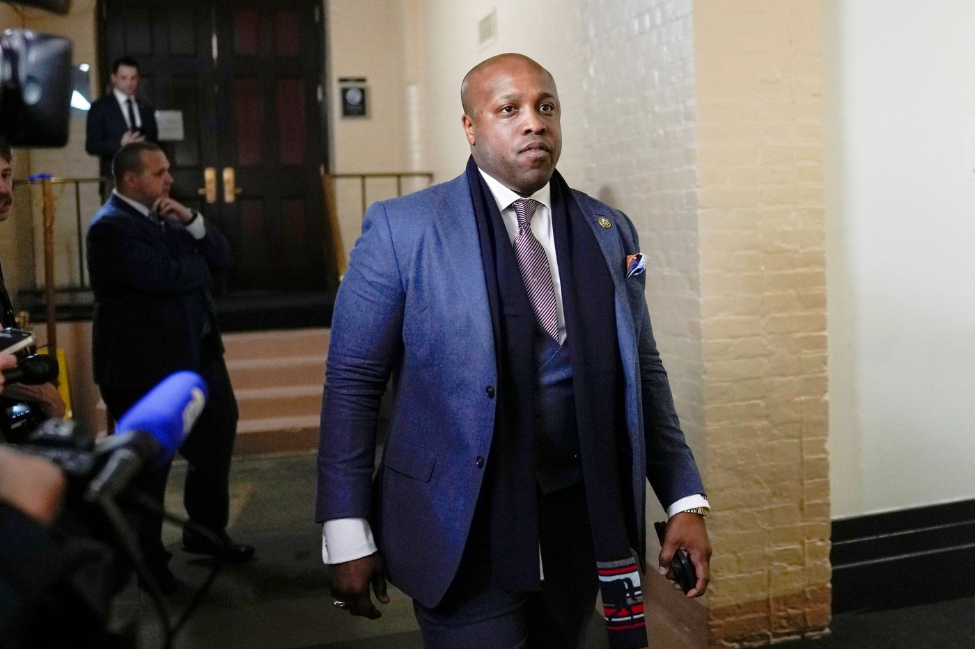 Rep. Wesley Hunt is running for US Senate in Texas, defying GOP leaders to take on Cornyn and Paxton | iNFOnews.ca