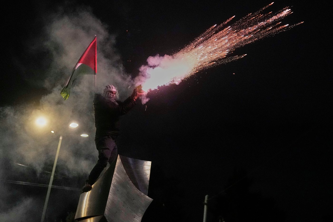 The top photos of the day by AP's photojournalists | iNFOnews.ca