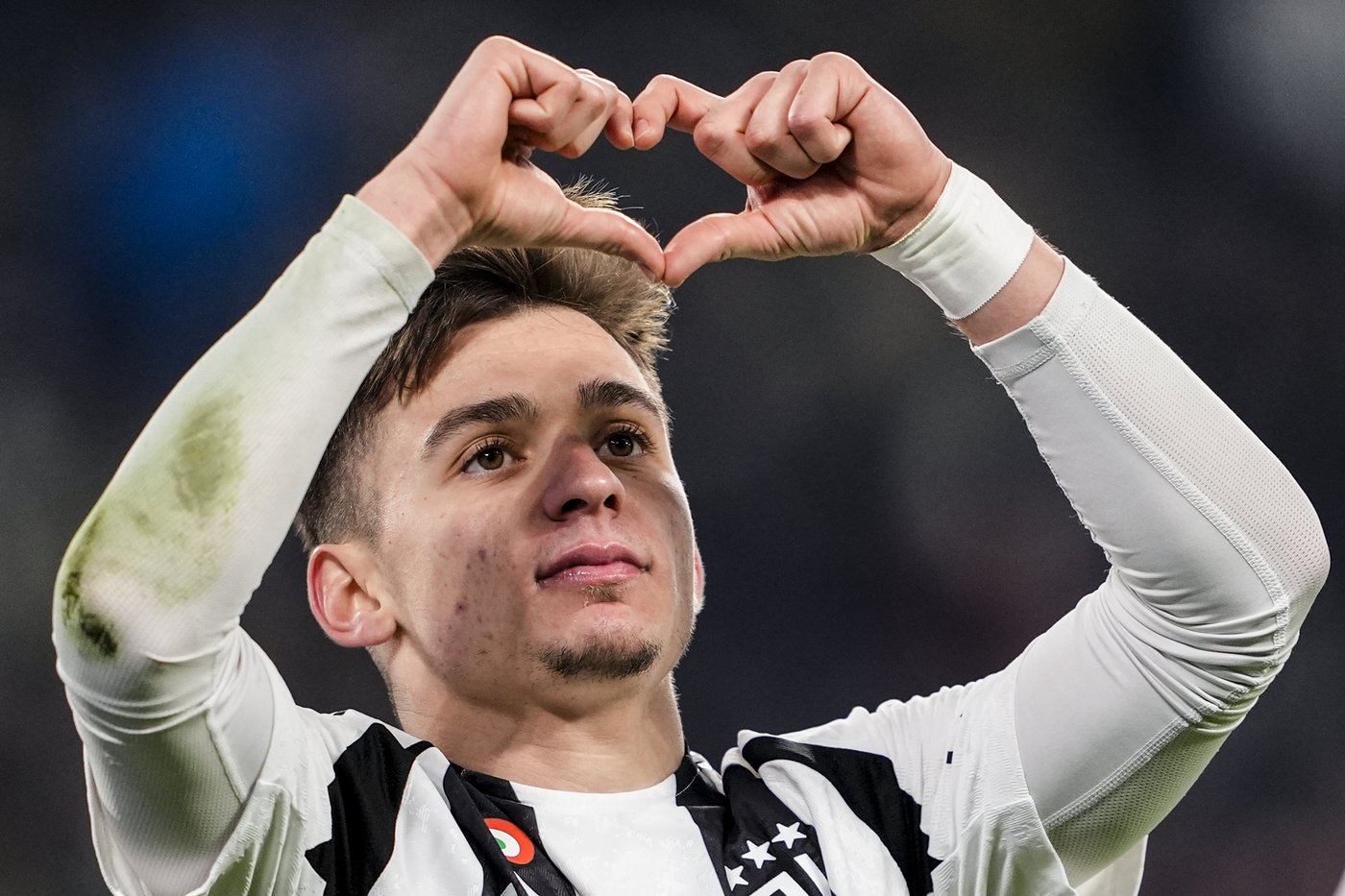 From jeers to cheers: Juventus wins back fans with 4-0 rout of Cagliari in Italian Cup | iNFOnews.ca From jeers to cheers: Juventus wins back fans with 4-0 rout of Cagliari in Italian Cup | iNFOnews.ca