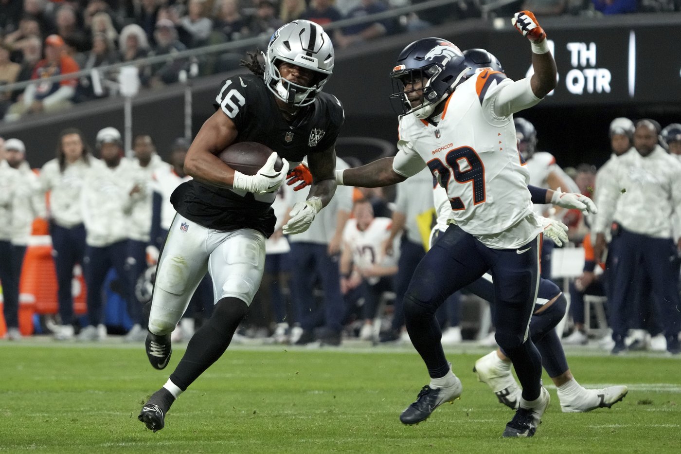 Raiders head to Kansas City trying to replicate Christmas Day upset, this time on Black Friday | iNFOnews.ca Raiders head to Kansas City trying to replicate Christmas Day upset, this time on Black Friday | iNFOnews.ca