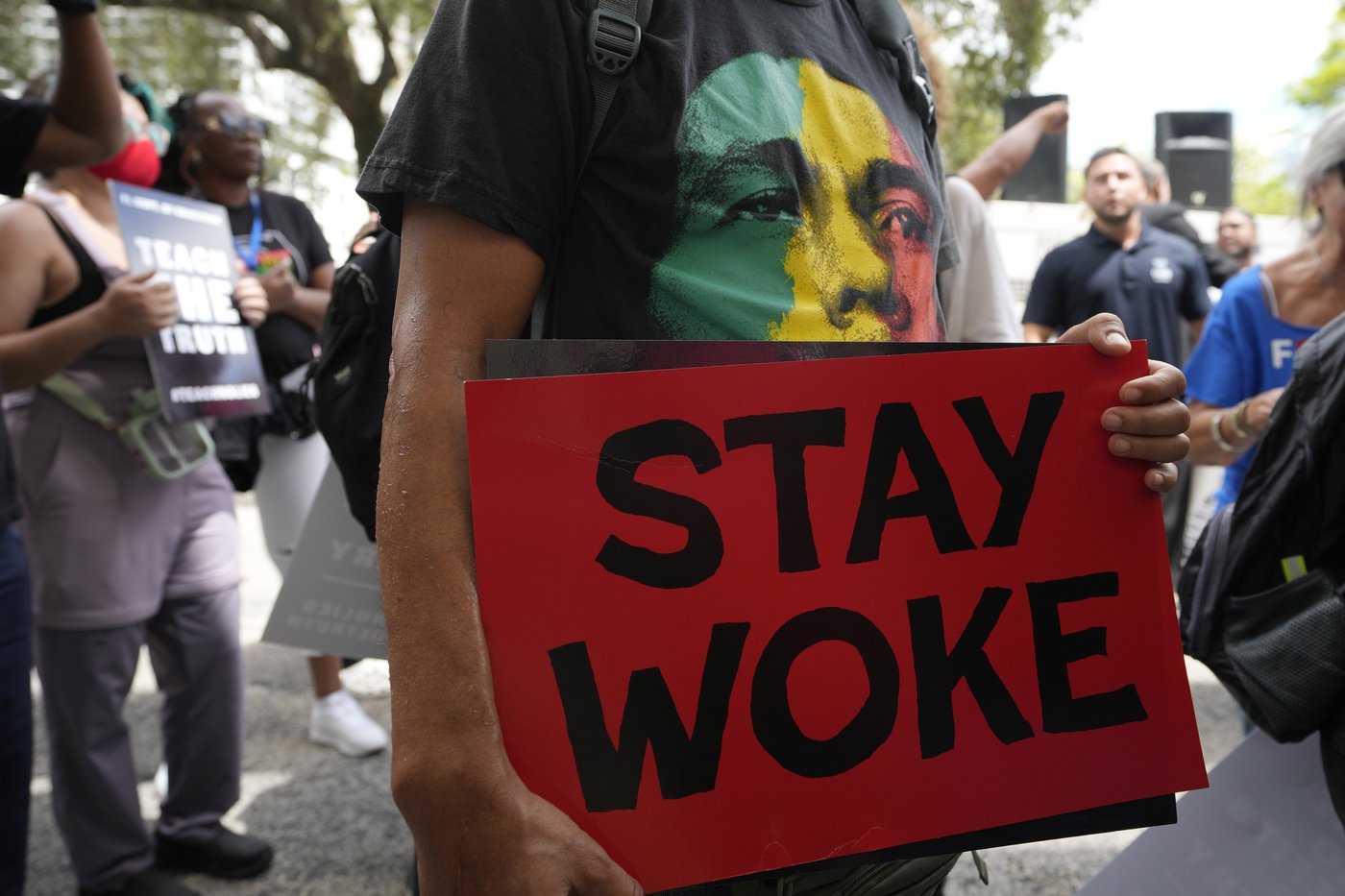 How 'woke' went from an expression in Black culture to a conservative criticism | iNFOnews.ca How 'woke' went from an expression in Black culture to a conservative criticism | iNFOnews.ca