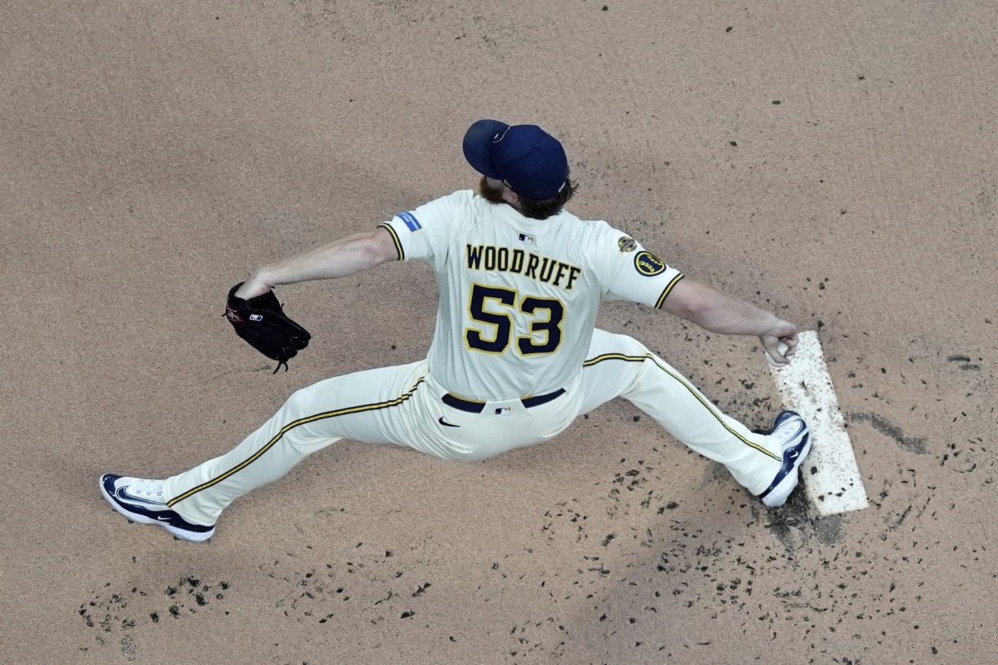 Brewers’ Brandon Woodruff headed to injured list; status for playoffs uncertain | iNFOnews.ca Brewers’ Brandon Woodruff headed to injured list; status for playoffs uncertain | iNFOnews.ca