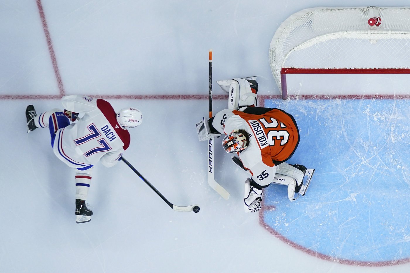 Aleksei Kolosov makes his Flyers debut, becoming first Belarusian goalie in NHL history | iNFOnews.ca