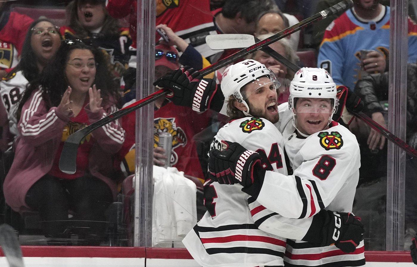 A Blackhawks record: Landon Slaggert scores 7 seconds into a game against Florida | iNFOnews.ca A Blackhawks record: Landon Slaggert scores 7 seconds into a game against Florida | iNFOnews.ca