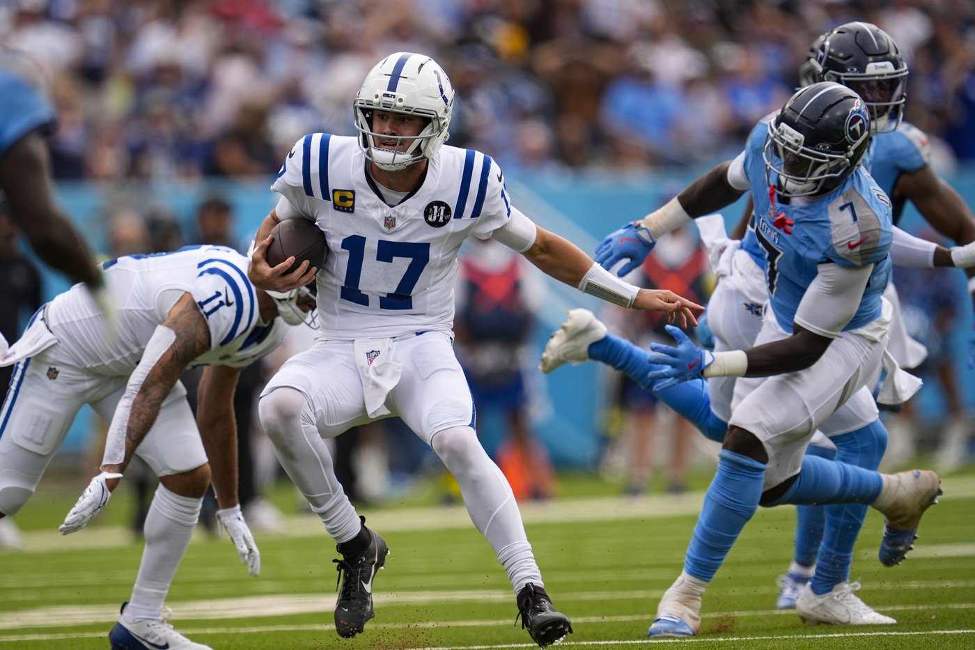 QB Daniel Jones' fast start in Indianapolis has people wondering if he can keep playing this way | iNFOnews.ca
