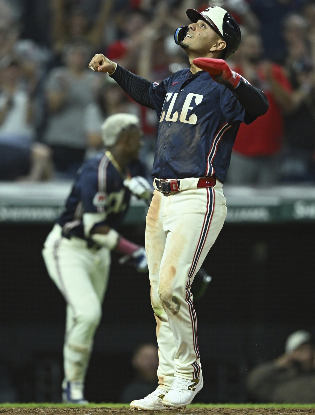 Brayan Rocchio's game-winning single in 10th gives AL Central-leading Guardians a 5-4 win over Twins | iNFOnews.ca