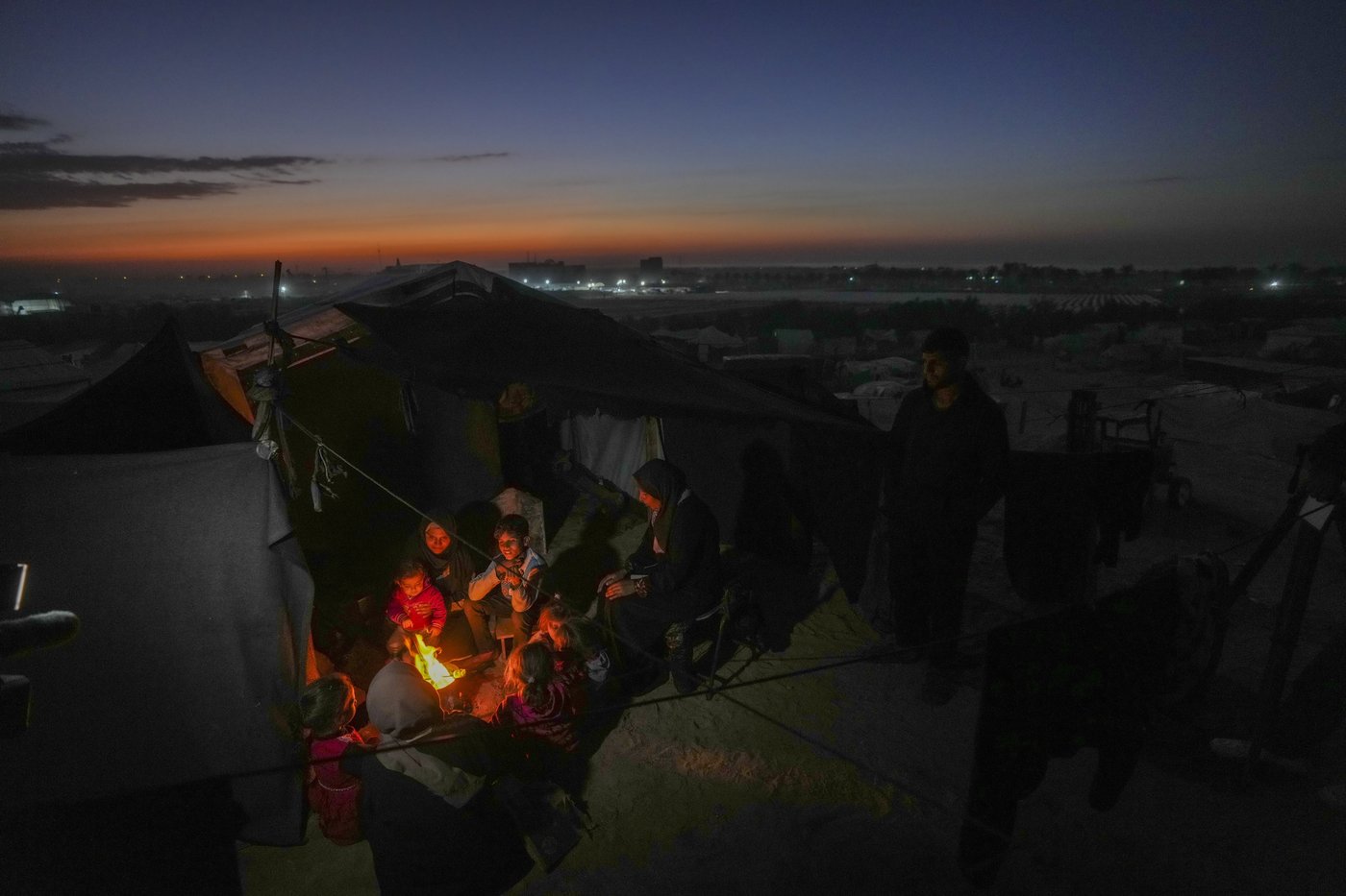 Winter is hitting Gaza and many Palestinians have little protection from the cold | iNFOnews.ca Winter is hitting Gaza and many Palestinians have little protection from the cold | iNFOnews.ca