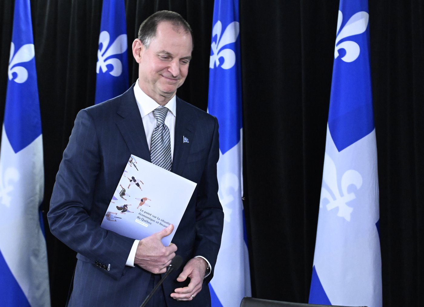 Quebec fiscal update brings $2.1B in new spending, axes tax credit for older workers | iNFOnews.ca