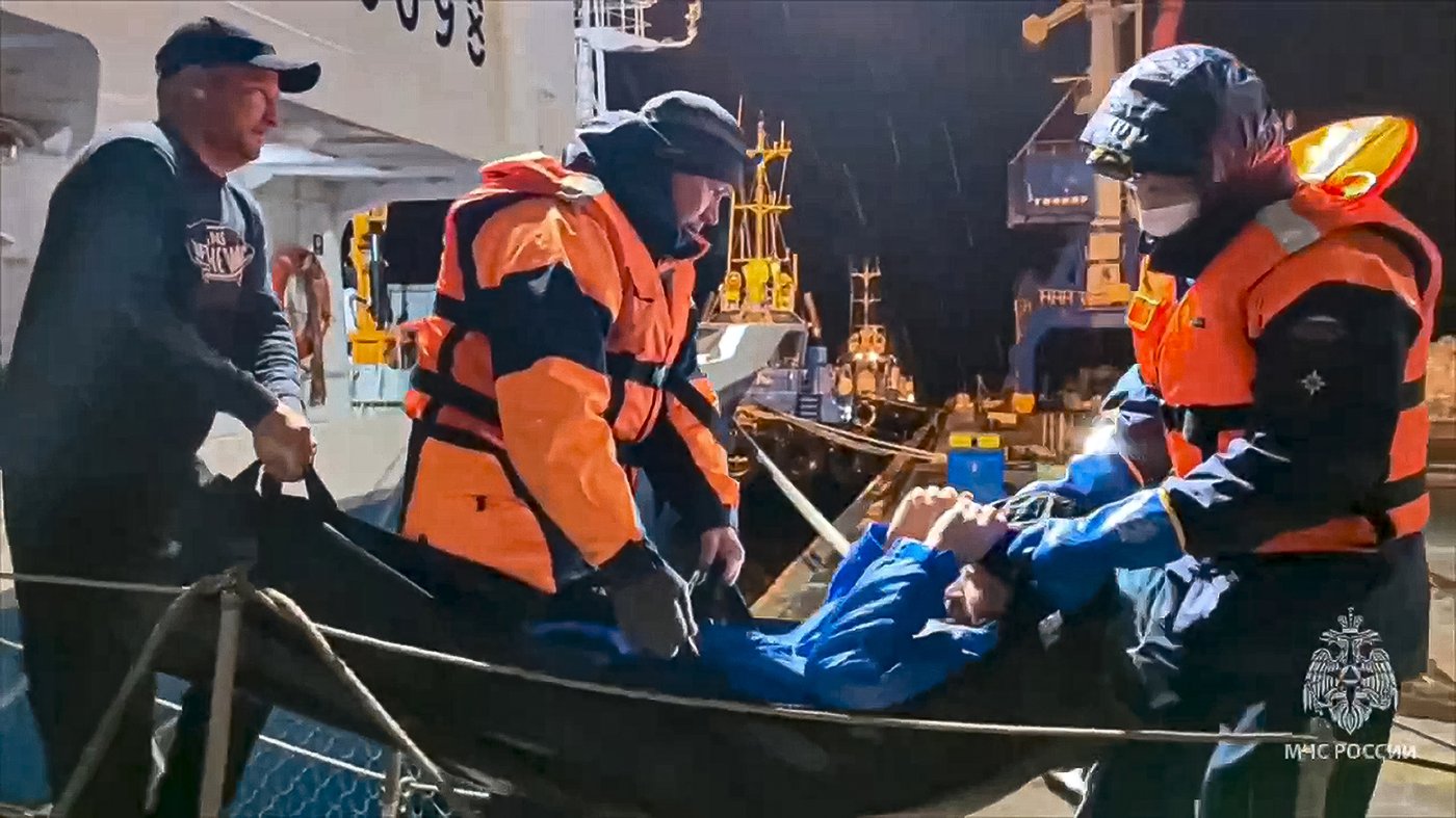 After 67 days adrift, a Russian man was rescued but his brother and nephew are dead | iNFOnews.ca