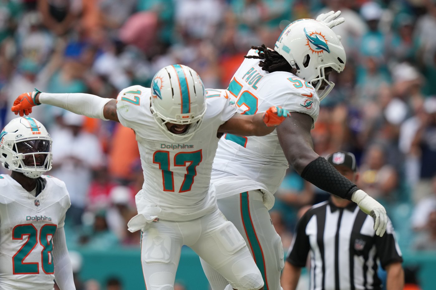 Dolphins end seven-game losing streak against Bills with 30-13 win | iNFOnews.ca Dolphins end seven-game losing streak against Bills with 30-13 win | iNFOnews.ca