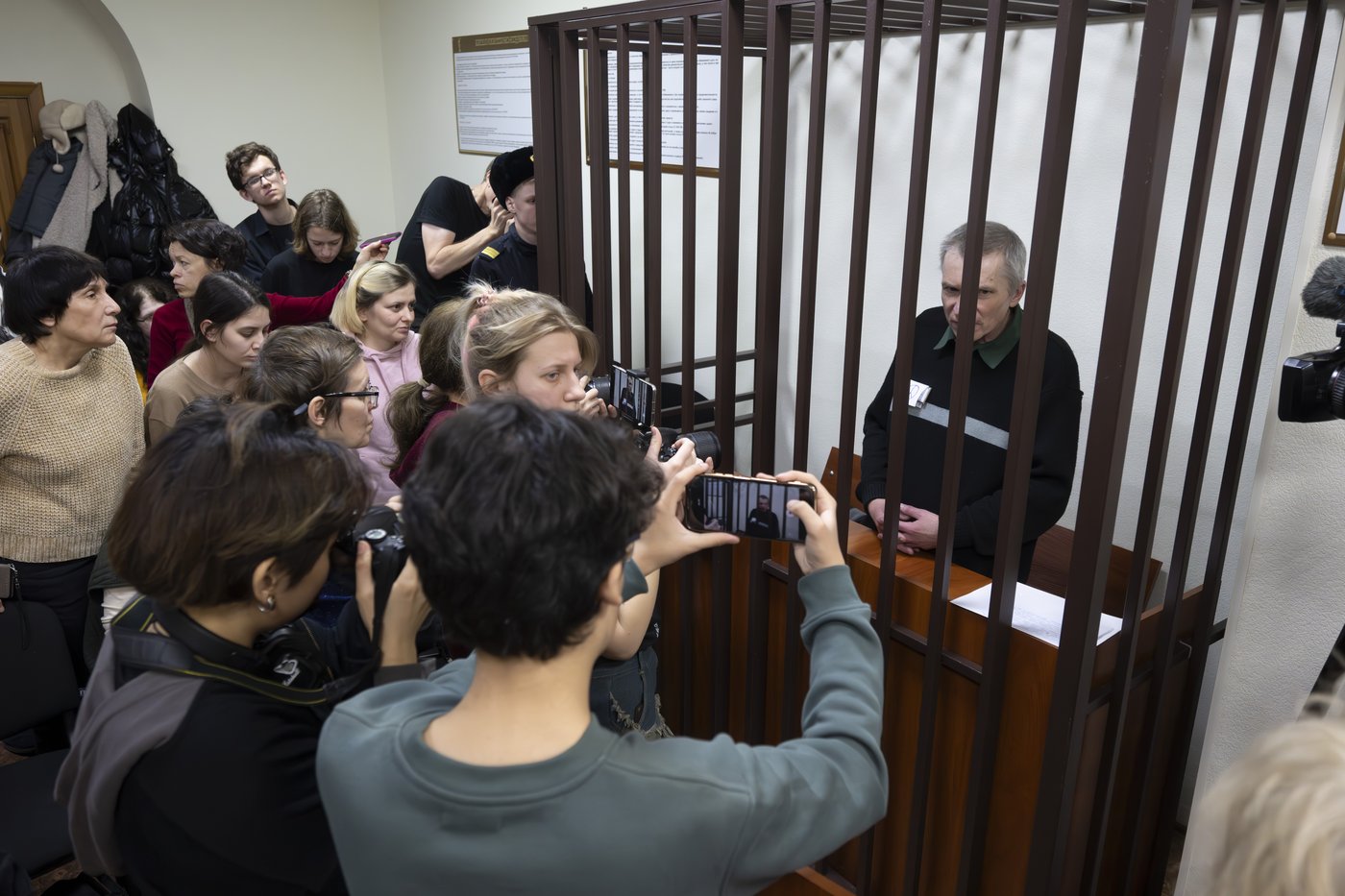 Jailed Kremlin critic convicted again and handed new prison term for opposing the war in Ukraine | iNFOnews.ca