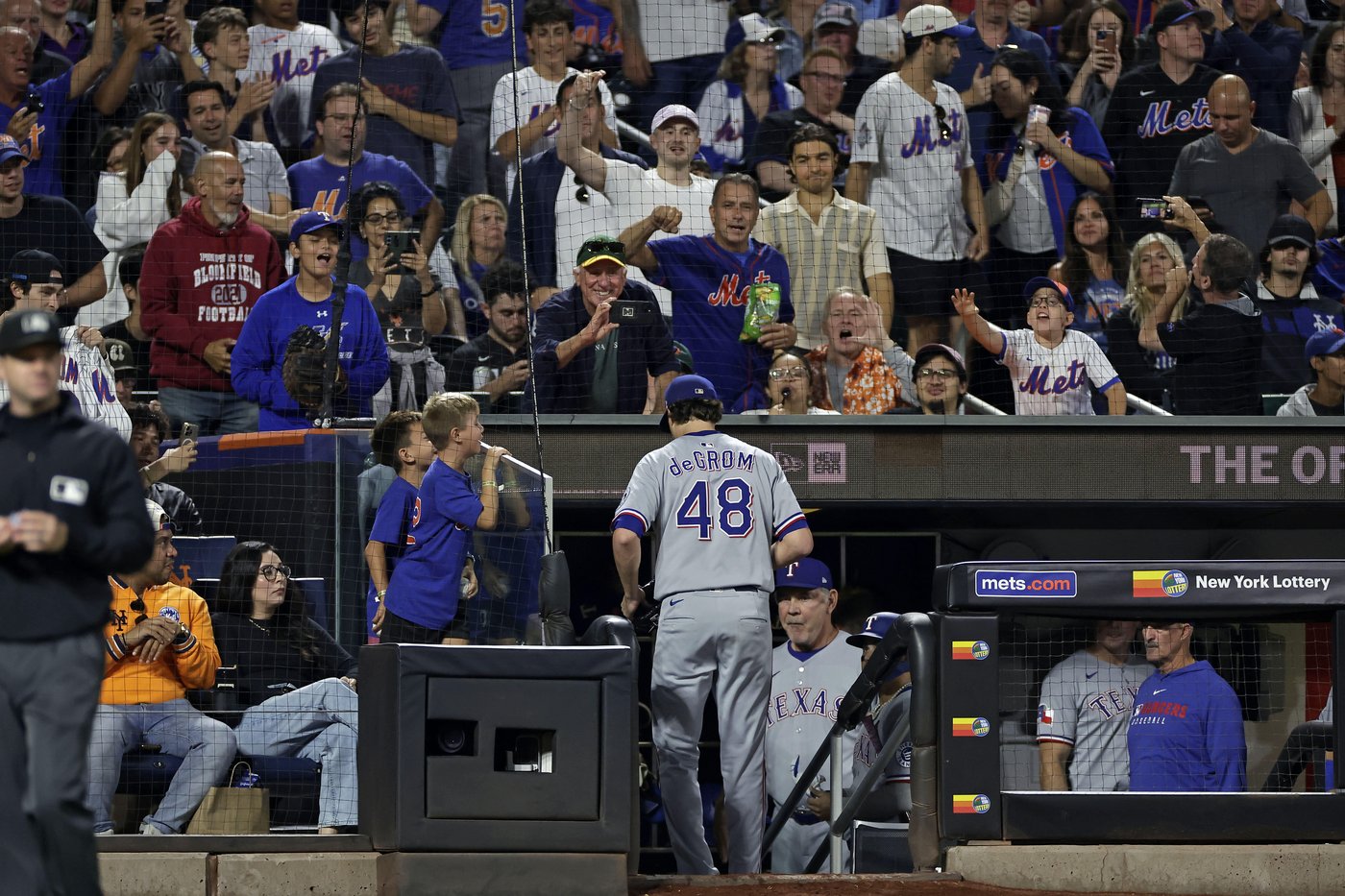 DeGrom leads Rangers over Mets 8-3 in his Citi Field return, extends New York's skid to 7 games | iNFOnews.ca DeGrom leads Rangers over Mets 8-3 in his Citi Field return, extends New York's skid to 7 games | iNFOnews.ca