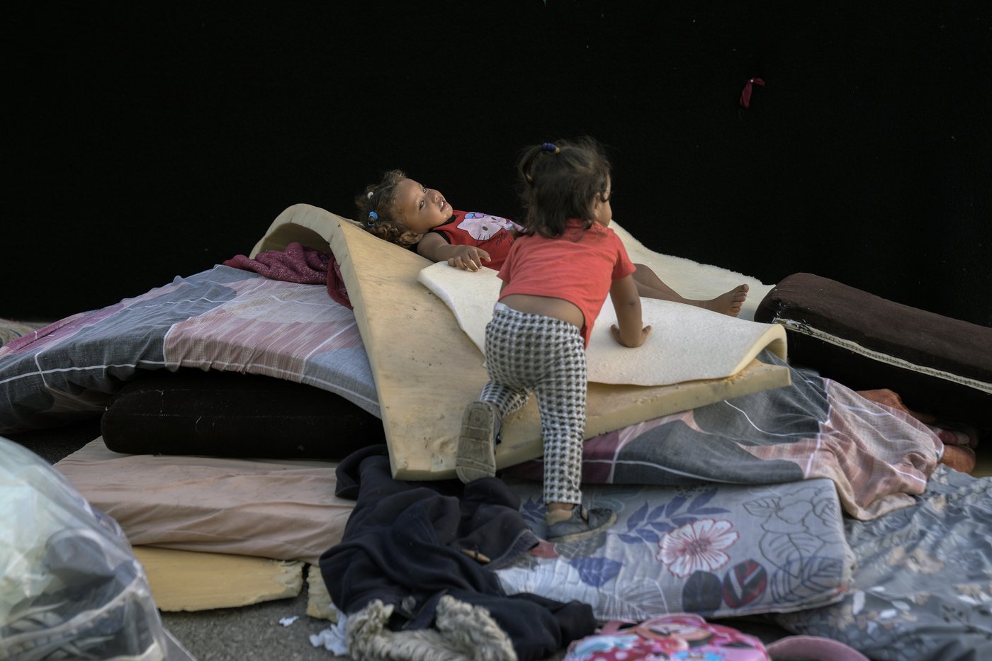 The UN says over 400,000 children in Lebanon have been displaced in 3 weeks by war | iNFOnews.ca The UN says over 400,000 children in Lebanon have been displaced in 3 weeks by war | iNFOnews.ca
