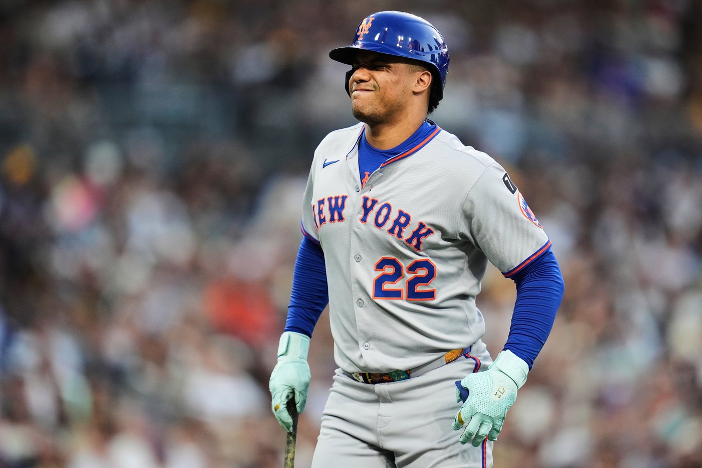 Mets slugger Juan Soto out of lineup a day after fouling a ball off his left foot | iNFOnews.ca