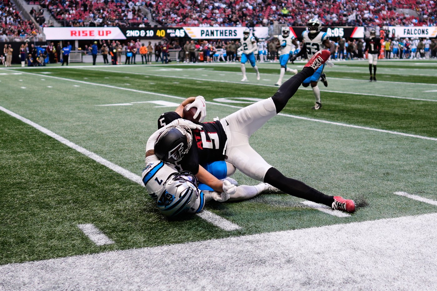 Reeling Falcons keep coming up short in big moments as losing streak hits 5 games | iNFOnews.ca