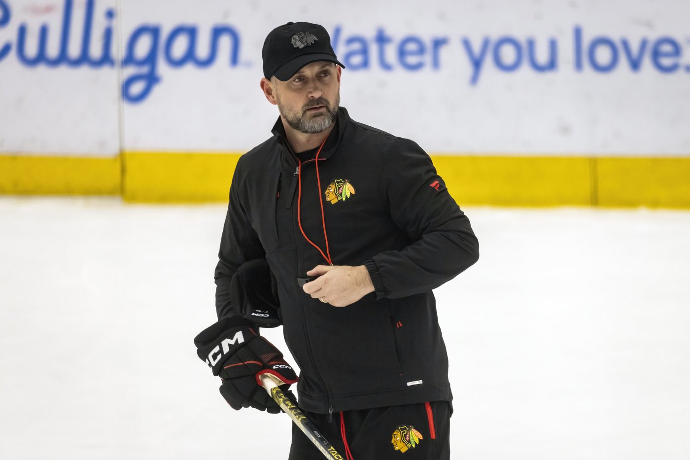Blackhawks GM Kyle Davidson looks for improvement from team after firing coach | iNFOnews.ca Blackhawks GM Kyle Davidson looks for improvement from team after firing coach | iNFOnews.ca