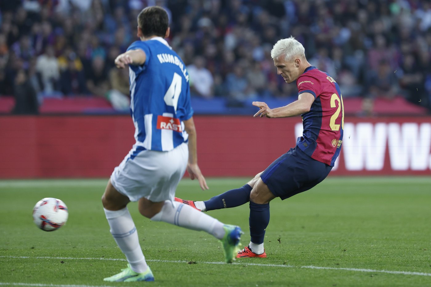 Dani Olmo leads Barcelona to city derby win over Espanyol | iNFOnews.ca Dani Olmo leads Barcelona to city derby win over Espanyol | iNFOnews.ca